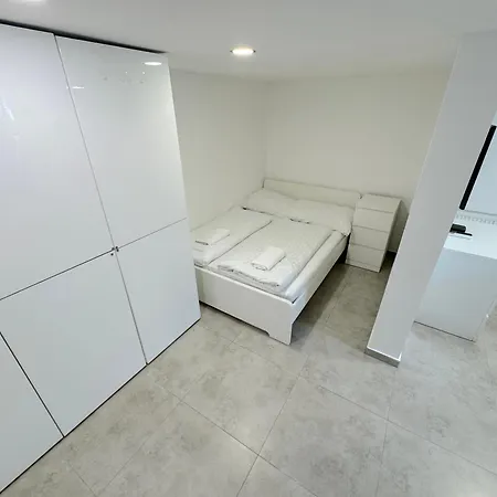 Krasny - 6 V Blizkosti Centra